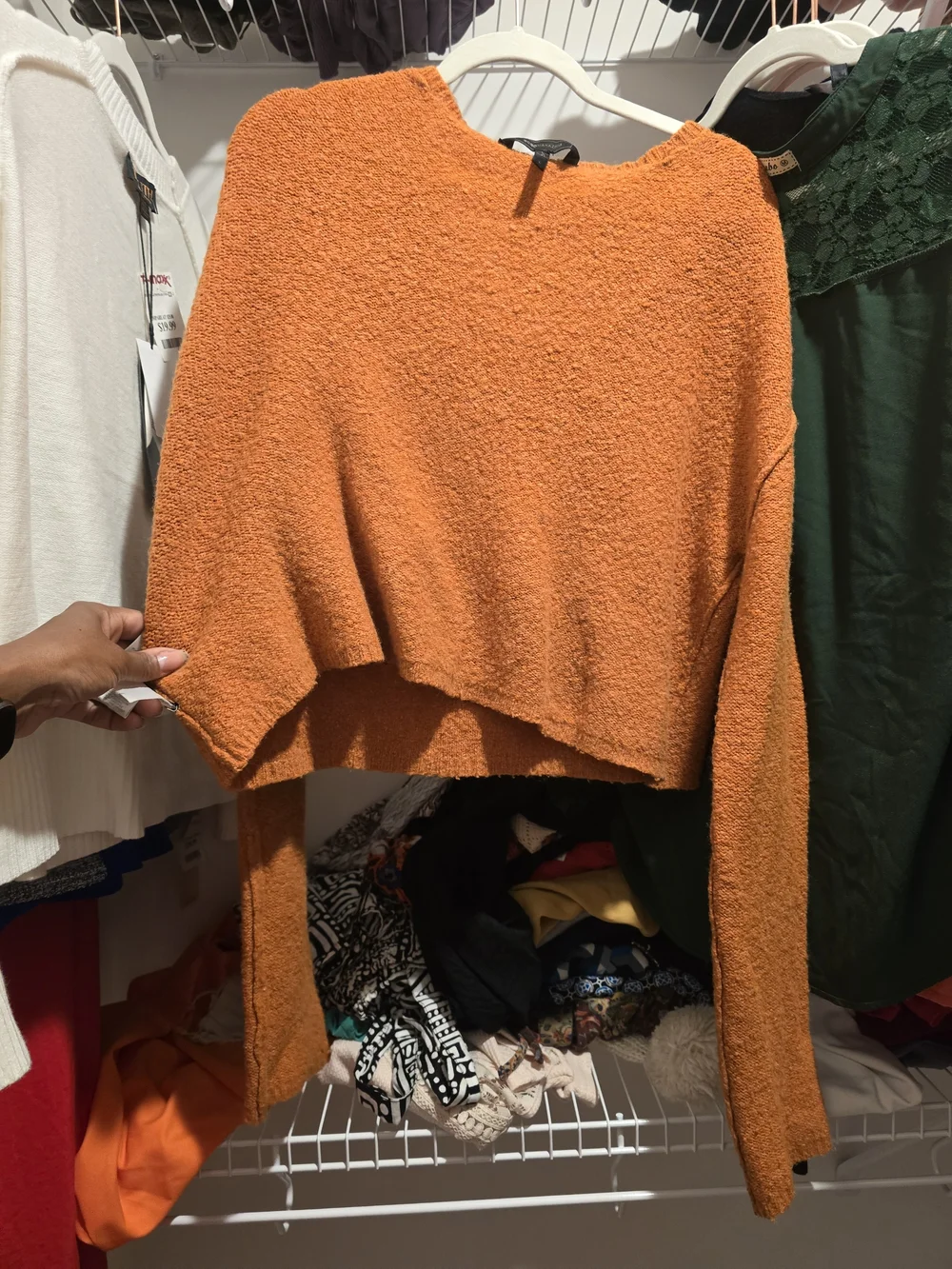 BCBG soft cropped
